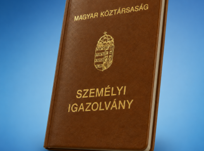 Augusztusban érvényüket vesztik a régi, könyv formátumú személyazonosító igazolványok